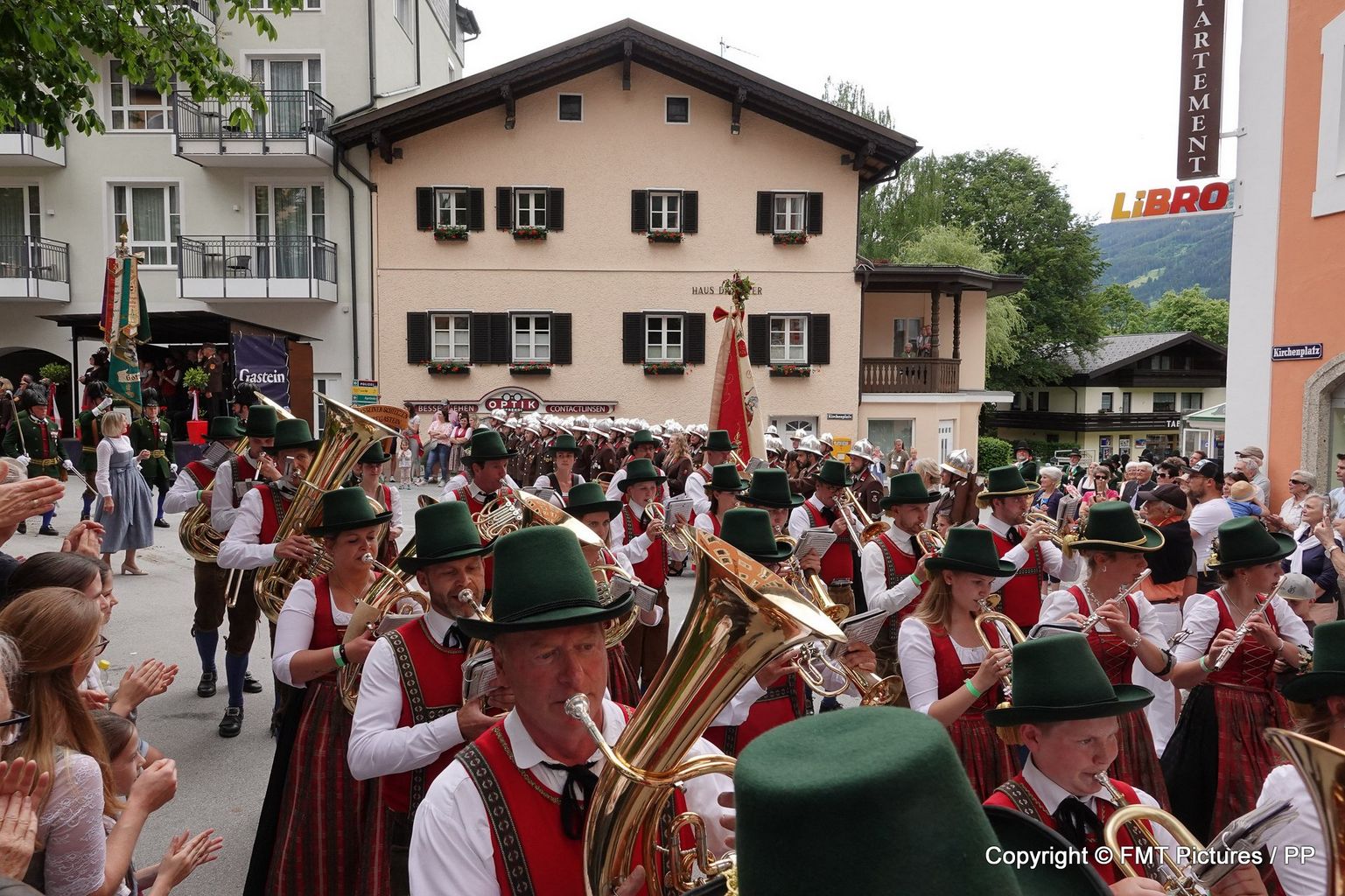 <20260605_fmt_150jff_hofgasteinfestakt_pp32.jpg