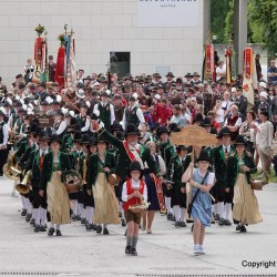 20260605_fmt_150jff_hofgasteinfestakt_pp28.jpg