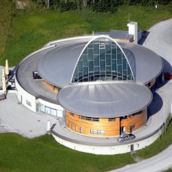 Hauptgebäude Skizentrum Angertal