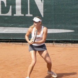Hlavackova (CZE) / Hradecka (CZE) vs. Kloesel (GER) / Tvaroskova (SVK)