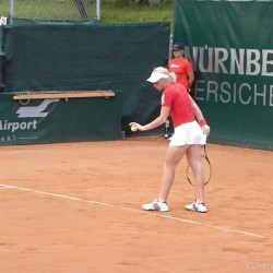 Alize Cornet (FRA) vs. Patricia Mayr (AUT)