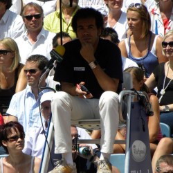 Umpire Kader Nouni