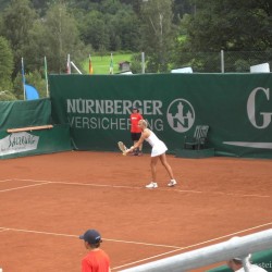 Andrea Hlavackova (CZE) vs. Sharon Fichman (CAN)