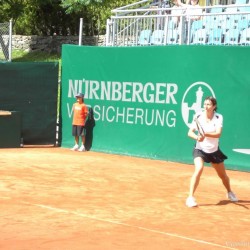 Yvonne Meusburger (AUT) vs. Sharon Fichman (CAN)
