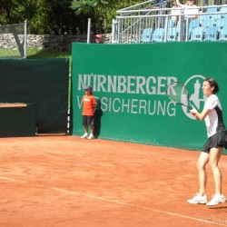 Yvonne Meusburger (AUT) vs. Sharon Fichman (CAN)