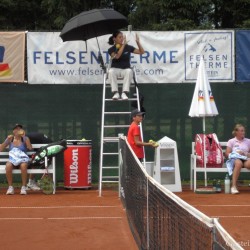 Tina Schiechtl (AUT) vs. Shahar Peer (ISR)