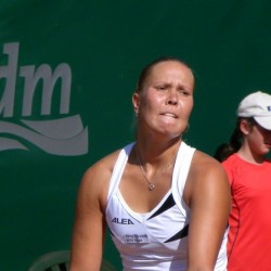Lucie Hradecka (CZE) vs. Nikola Hofmanova (AUT)