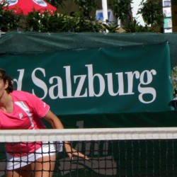 Yvonne Meusburger (AUT) vs. Anabel Medina Garrigues (ESP)