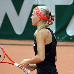 Kateryna BONDARENKO (UKR) vs. Johanna LARSSON (SWE)