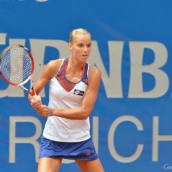 Arantxa Rus (NED) vs. Estrella Cabeza Candela (ESP)   Foto: Gerhard Michel