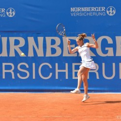 Karin Knapp (ITA) vs. Annika Beck (GER)  Foto: Gerhard Michel