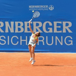 Karin Knapp (ITA) vs. Annika Beck (GER)  Foto: Gerhard Michel