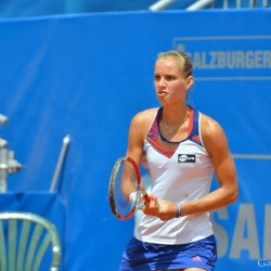 Arantxa Rus (NED) vs. Yvonne Meusburger (AUT)  Foto: Gerhard Michel