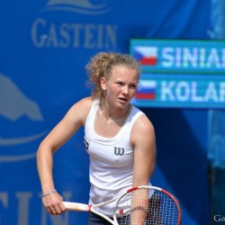 Katerina Siniakova (CZE) vs. Nastha Kolar (SLO)