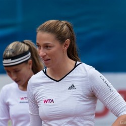 Duque-Marino (COL) / Garcia Vidagany (ESP) vs. Pliskova (CZE) / Pliskova (CZE)