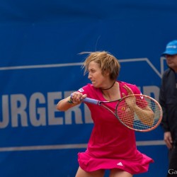 Yvonne Meusburger (AUT) vs. Chanelle Scheepers (RSA)