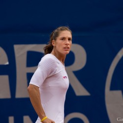 Andrea Petkovic (GER) vs. Stefanie Vögele (SUI)