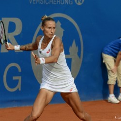 Karin KNAPP (ITA) vs. Polona HERCOG (SLO)