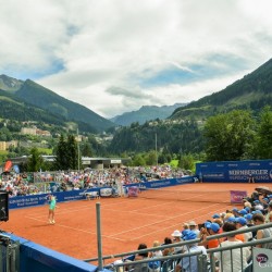 Karin KNAPP (ITA) vs. Samantha STOSUR (AUS)