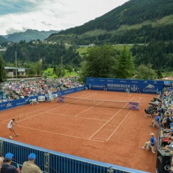 Karin KNAPP (ITA) vs. Samantha STOSUR (AUS)