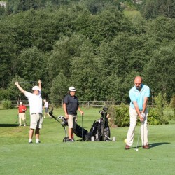 F. Sendlhofer, G. Weinknecht und P. Heuberger am Abschlag 1
