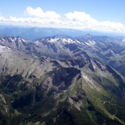 Aufnahme aus 3700m mit Blick auf den Reedsee.