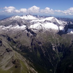 Aufnahme in einer Hoehe von 3700m