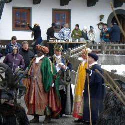 Die heiligen  drei Könige mit Sternenträger