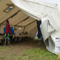 Amateurfunkstation - In Verbindung mit anderen Pfadfinderlager