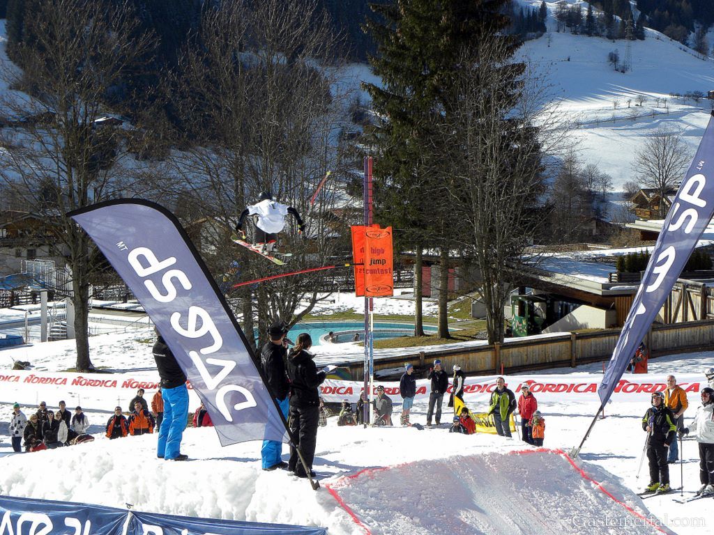 <SnowXcross Dorfgastein: high jump contest