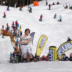 SnowXcross Dorfgastein: waterslide contest