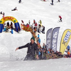 SnowXcross Dorfgastein: waterslide contest