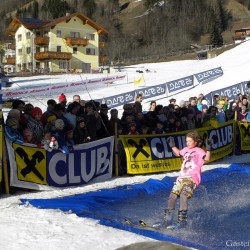 SnowXcross Dorfgastein: waterslide contest