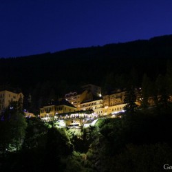 Blick zum Restaurant und Hotel Solitude